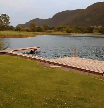 Сasa de vacaciones Silja Steindorf am Ossiacher See