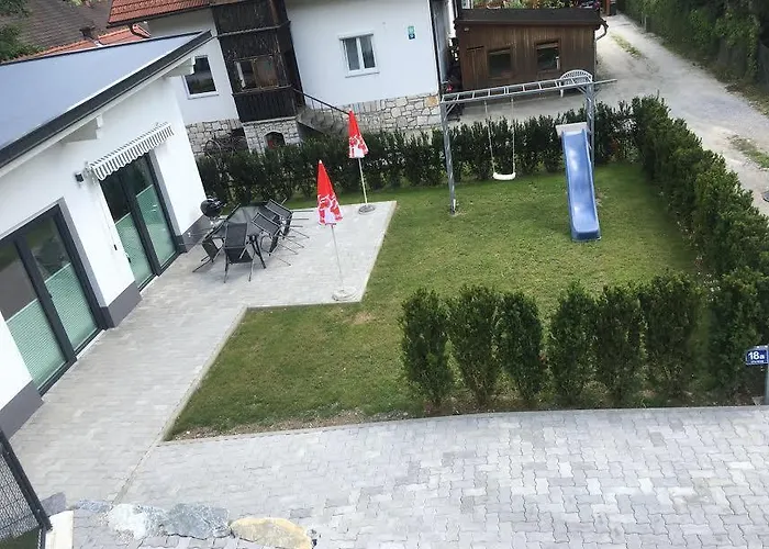 Semesterbostad Silja Steindorf am Ossiacher See